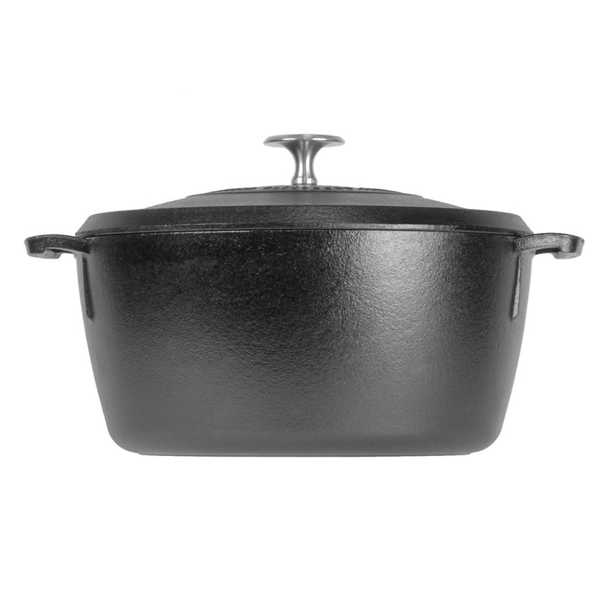 Lodge black cast iron skillet with a 5.2-liter capacity, sturdy handle, and smooth cooking surface.