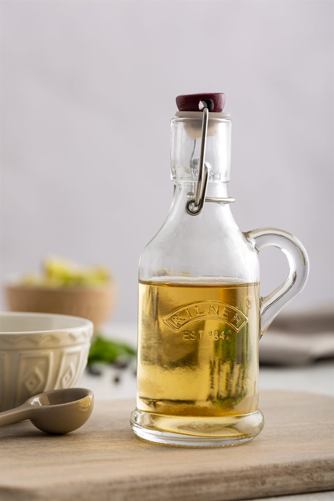 KILNER 200 ml clear canning jar with metal lid for preserving and storing food or liquids.