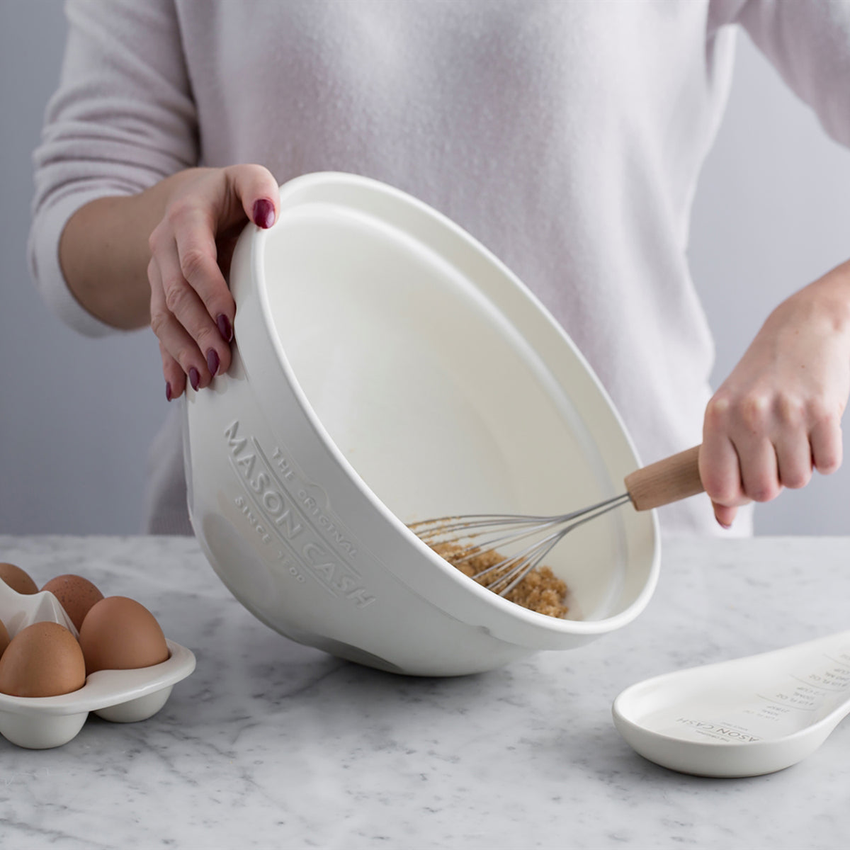 White Mason Cash mixing bowl, 5-liter Rührschüssel, durable ceramic batter bowl for baking and kitchen use