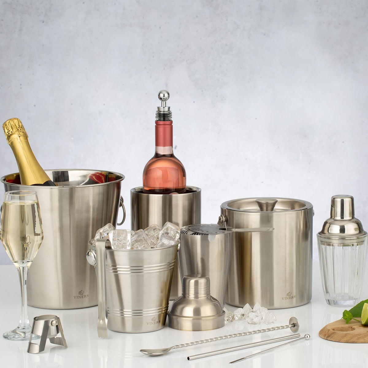 VINERS stainless steel wine cooler in silver with a sleek, polished finish, designed to keep wine chilled elegantly.