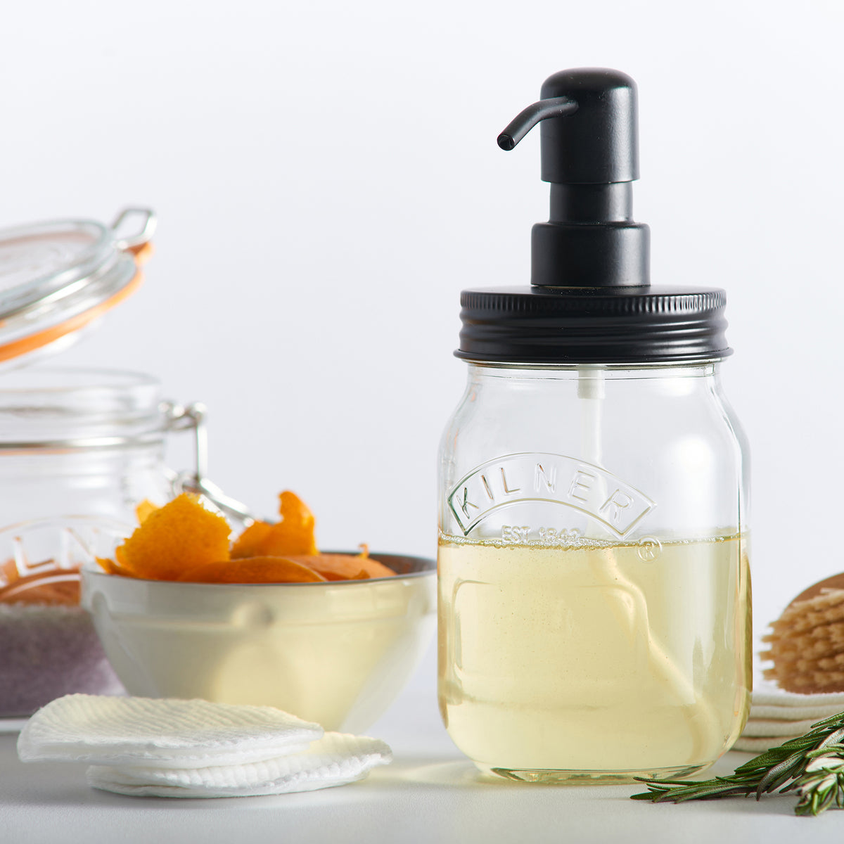 KILNER soap and lotion dispenser, 0.5 liter, clear glass with pump top, suitable for bathroom or kitchen use