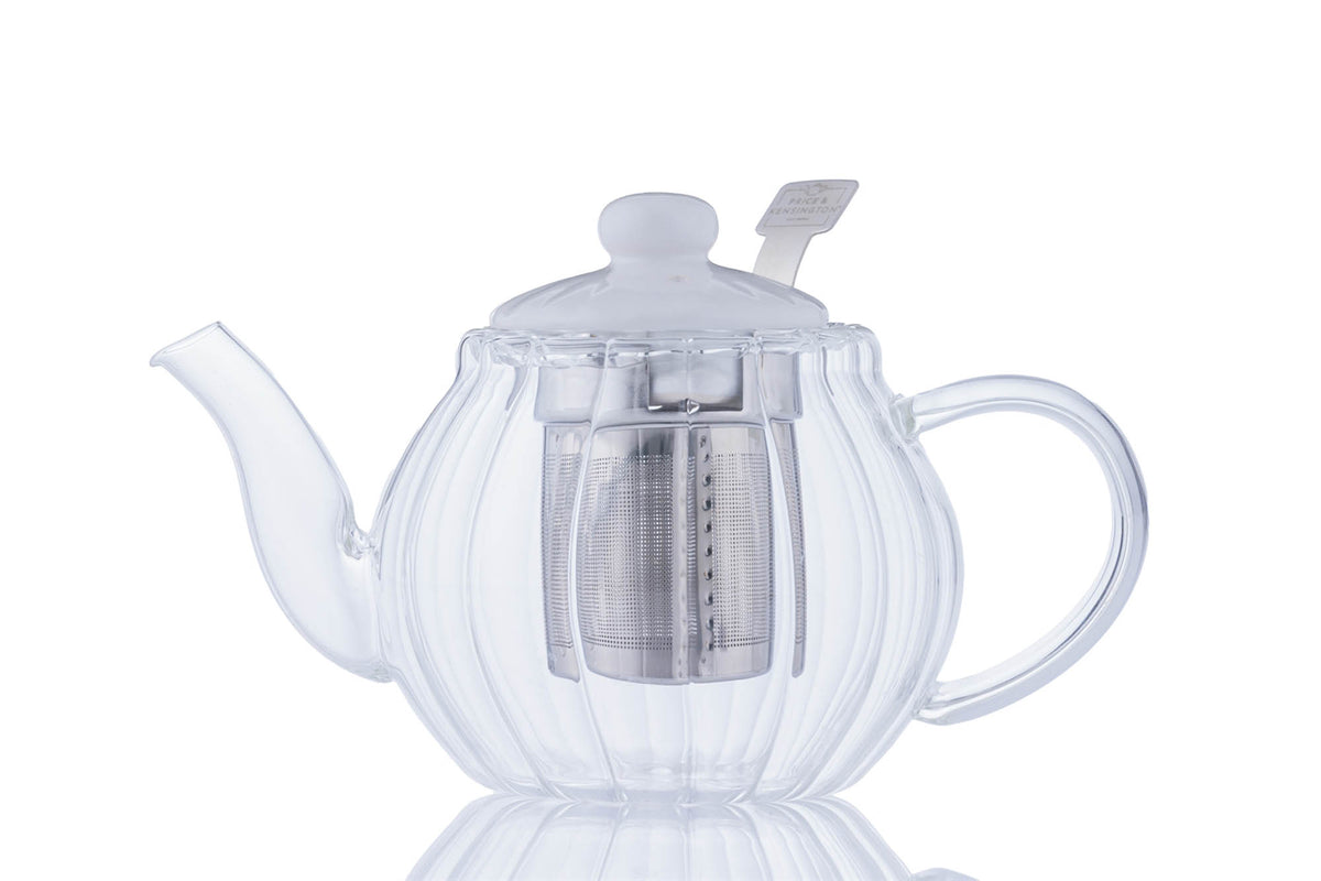 Clear P & K Kensington Luxe teapot with a sleek design, perfect for brewing and serving tea.