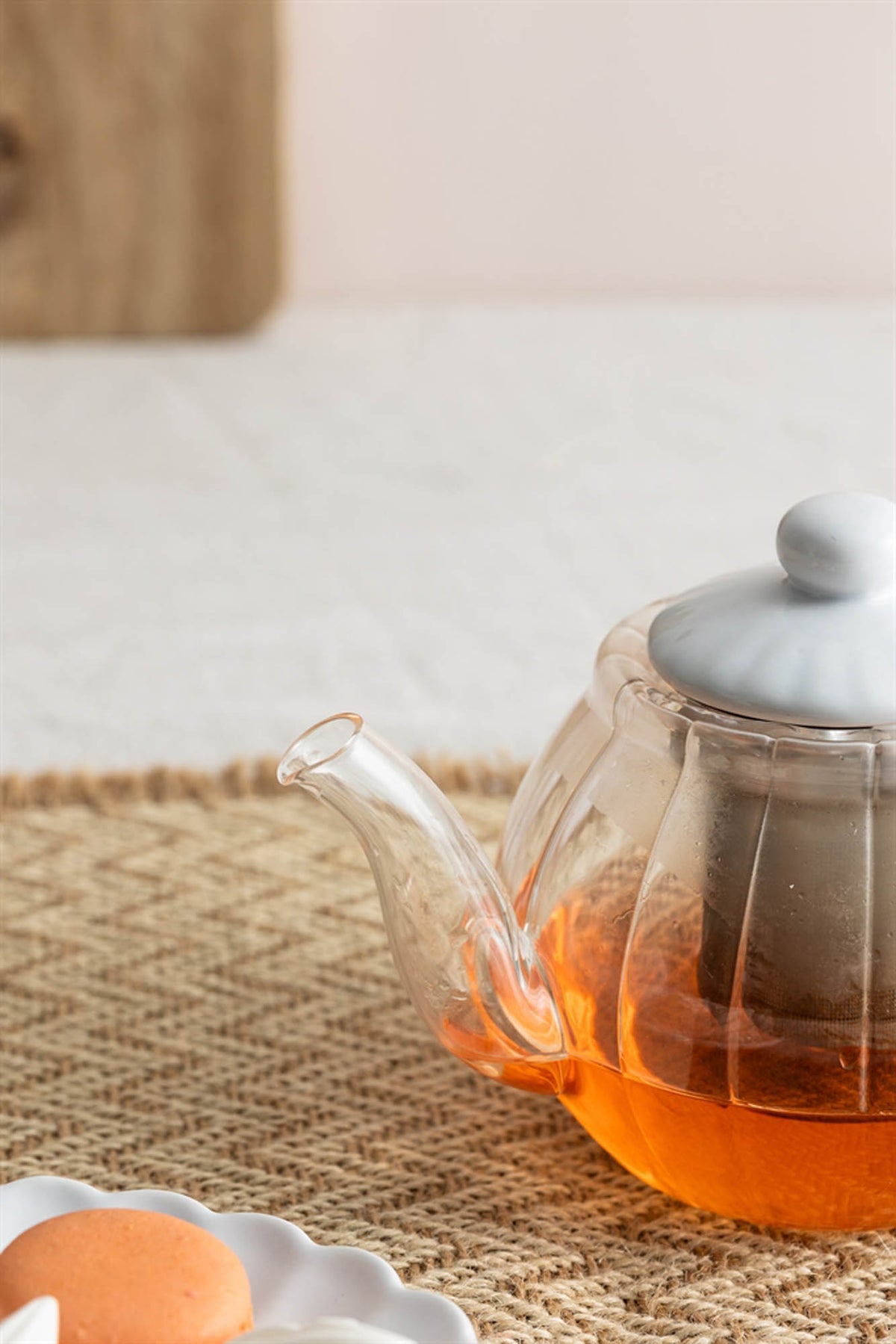 Clear glass teapot from PRICE & KENSINGTON LUXE series by P & K, featuring a sleek design and a stainless steel lid.