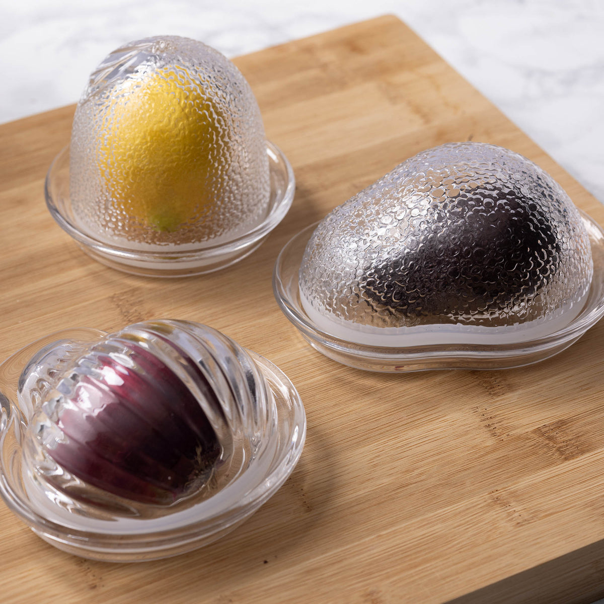 KILNER Avocado Keeper fresh food storage container in clear plastic, designed for storing and preserving avocados.