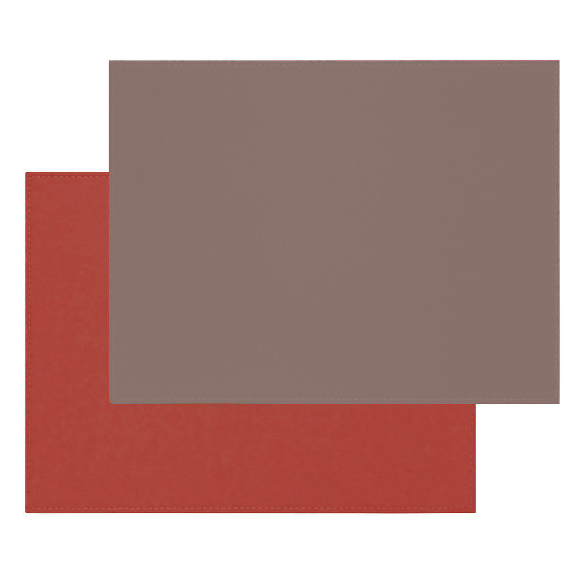 FREEFORM Platzset DUO in anthrazit metallic and burgundy, showcasing two elegant, woven placemats on a dining table.
