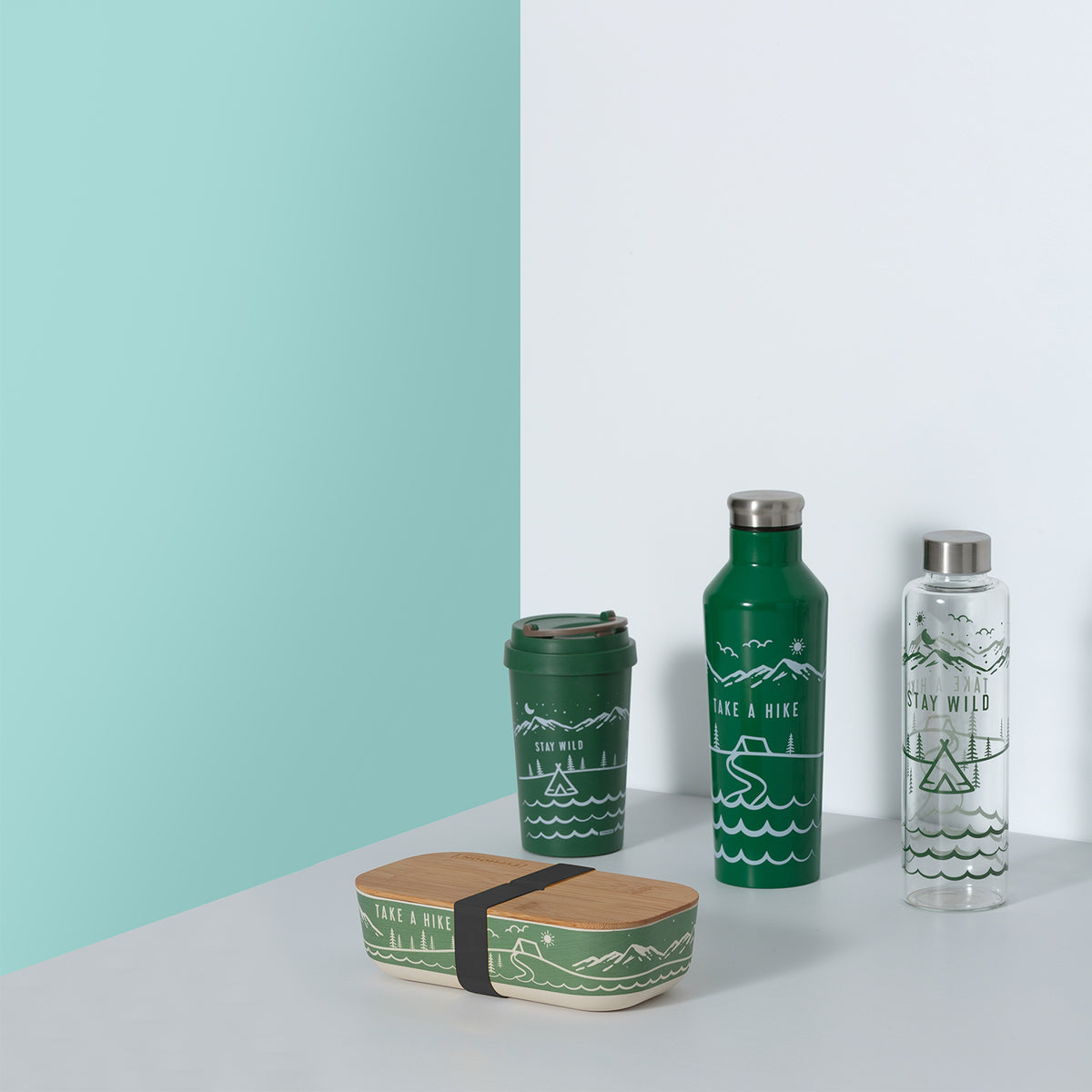 Glass hydration bottle from Typhoon's PURE Stay Wild collection, 600 ml, with a clear design and stainless steel lid.