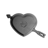 Lodge heart-shaped cast iron skillet, 22.8 cm, classic black, with smooth cooking surface and sturdy handle.