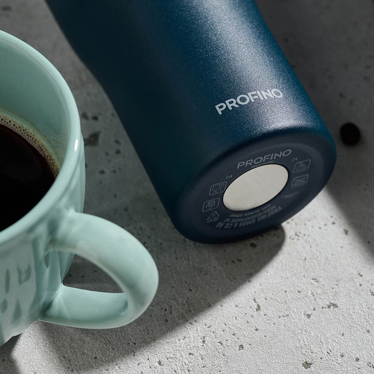 Blue PROFINO Thermobecher Barista reusable travel mug with lid and handle for hot beverages.