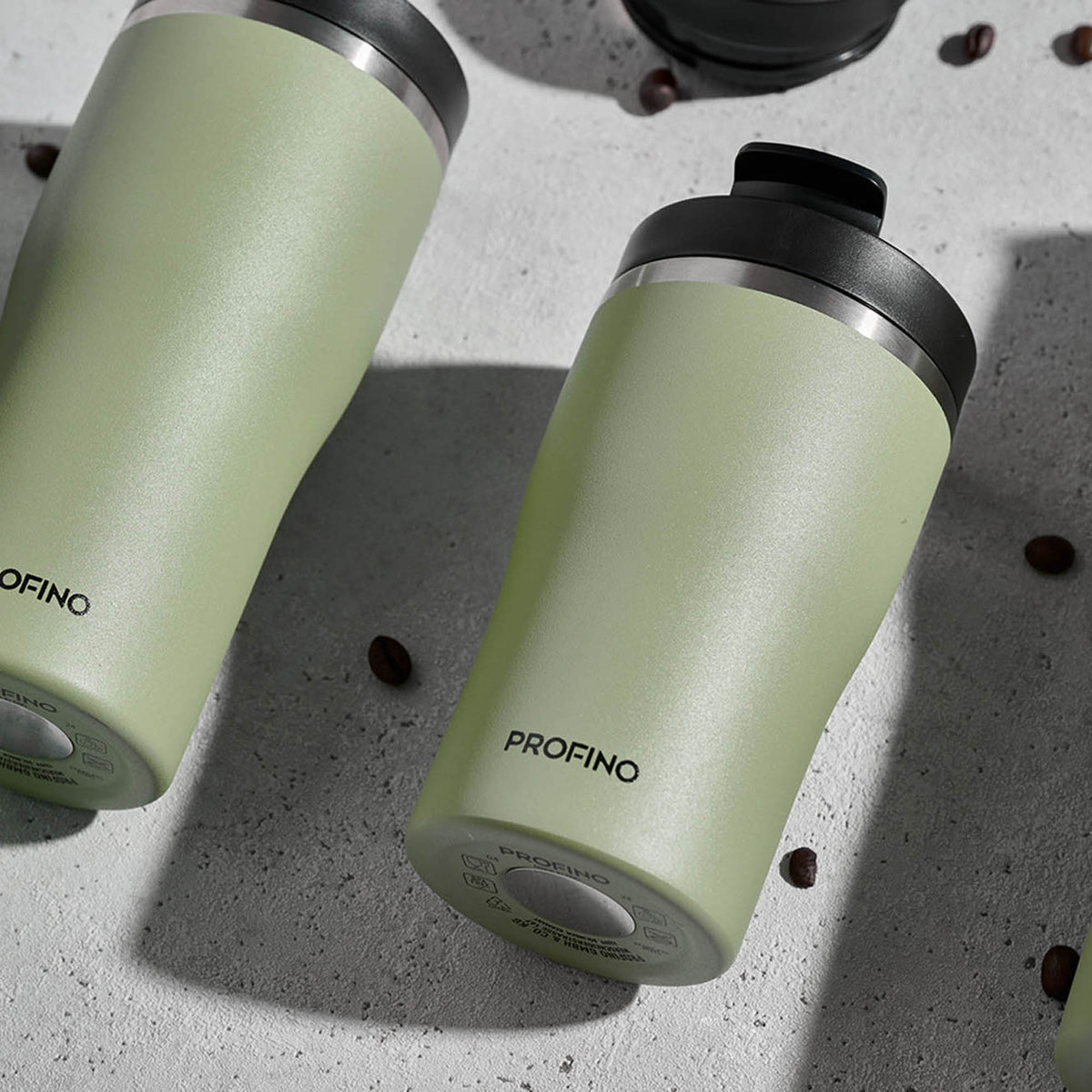 PROFINO Barista thermobecher in salbei green with a sleek design, ideal for keeping beverages hot or cold on the go.