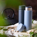 KYOCERA slim gray insulated bottle, durable Isolierflasche with a sleek design and secure lid, ideal for hot or cold beverages.