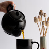 Black P & K Kensington Teekanne teapot with a sleek design, perfect for brewing and serving tea.
