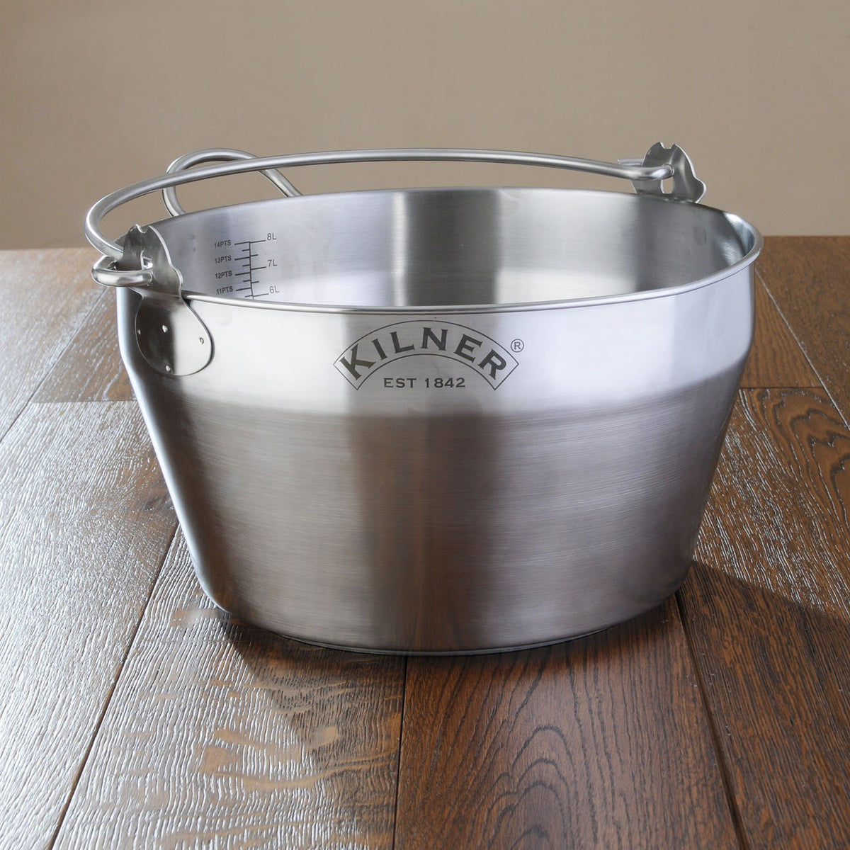 KILNER stainless steel 8 L Einkochtopf with lid for canning and preserving food.