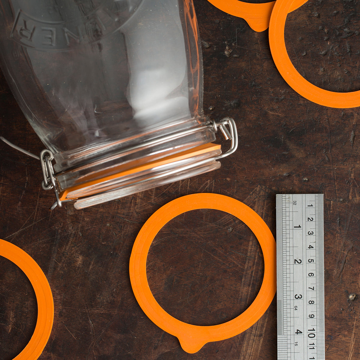 Set of six KILNER Einkochringe for preserving jars, 3-liter size, used for sealing homemade jams and preserves.