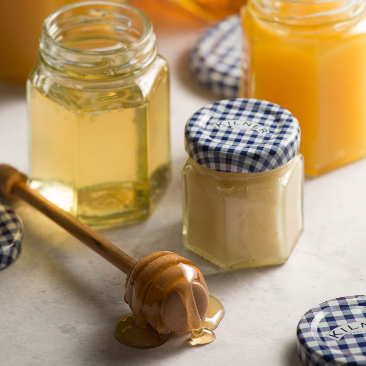 Clear Kilner Einkochglas jar with 228 ml capacity, featuring a glass lid and metal clasp for preserving food.