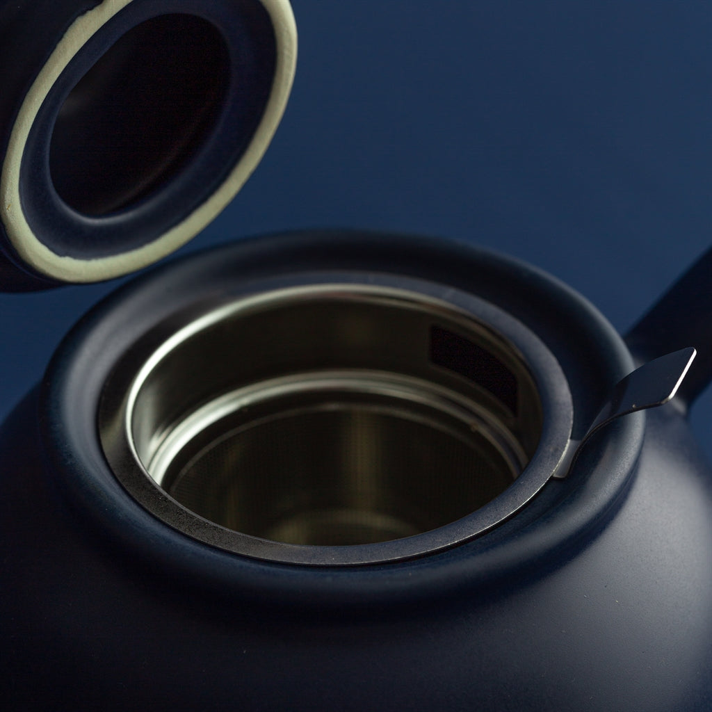 Blue P & K PRICE & KENSINGTON teapot with a smooth ceramic finish, featuring a classic design and sturdy handle.