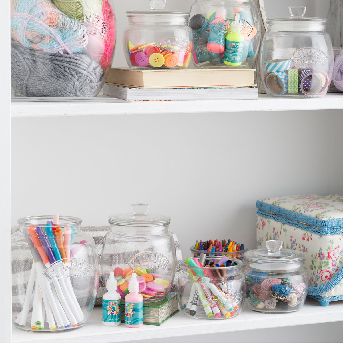 KILNER universal storage glass jar with metal lid, ideal for preserving and storing pantry items, clear and durable design