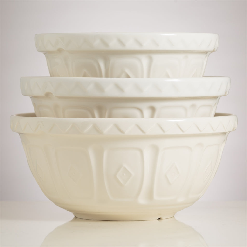 Mason Cash mixing bowl in cream color, ceramic Rührschüssel with a smooth finish, suitable for baking and kitchen use.