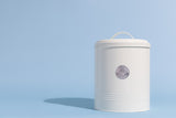 TYPHOON Vorratsbehälter in pastellcreme, LIVING collection, with clear lid and durable glass container for kitchen storage.