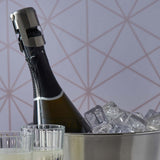 VINERS stainless steel bottle stopper in silver with a sleek, modern design for sealing wine or beverage bottles.