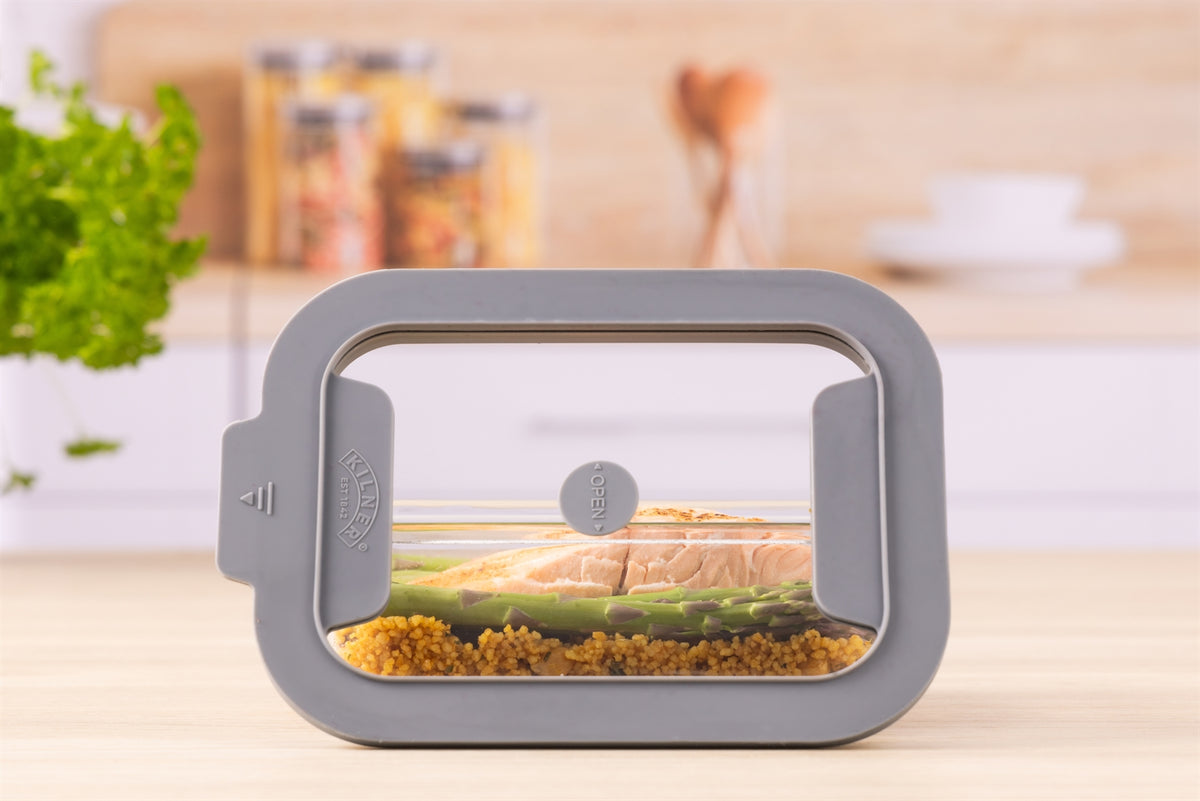 KILNER Fresh Storage Frischhaltedose for food storage, clear glass container with snap-on lid, ideal for keeping food fresh.