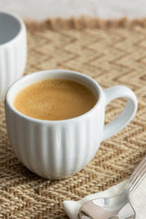 White P & K Kensington Tassen Luxe 85ml ceramic mug with sleek design, perfect for stylish coffee or tea enjoyment.