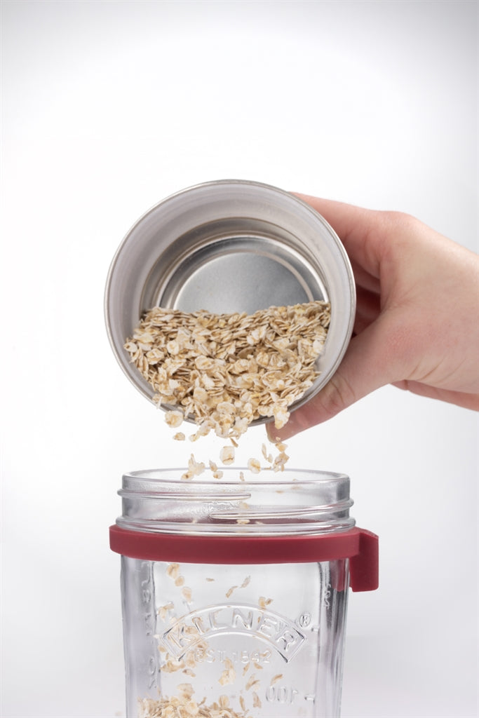 Clear KILNER breakfast glass with 350 ml capacity, showcasing a transparent glass design for serving breakfast beverages.