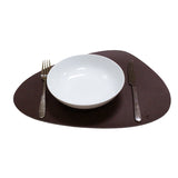 FREEFORM Platzset KIESEL in brown, rectangular 42x30 cm, durable tableware accessory with a stylish design.