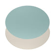 FREEFORM DUO Platzset in mint and elfenbein, oval-shaped table setting with matching placemats.