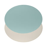 FREEFORM DUO Platzset in mint and elfenbein, oval-shaped table setting with matching placemats.