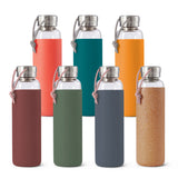 BLACK+BLUM TO-GO Glas Trinkflasche in Ozean color, 600 ml, with transparent body and black lid for portable hydration.