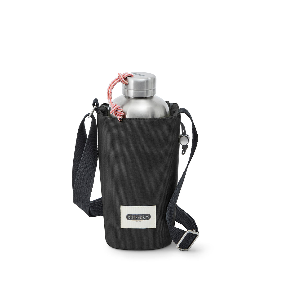 Black+Blum bottle pouch, compact and stylish Flaschentasche designed to carry and protect glass or plastic bottles.