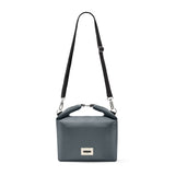 Black+Blum insulated lunchbag with black exterior and zipper closure, designed for carrying lunch in a 10-liter capacity.