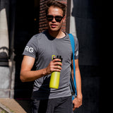 Aladdin Sports Thermavac water bottle in 5 colors, 600 ml, with a sleek design and secure lid for active hydration.