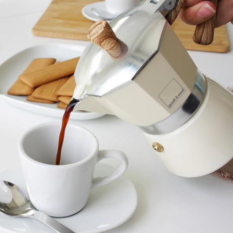 GNALI & ZANI Venezia espresso maker in creme, stovetop espresso pot for brewing rich coffee, classic design with metal handle.