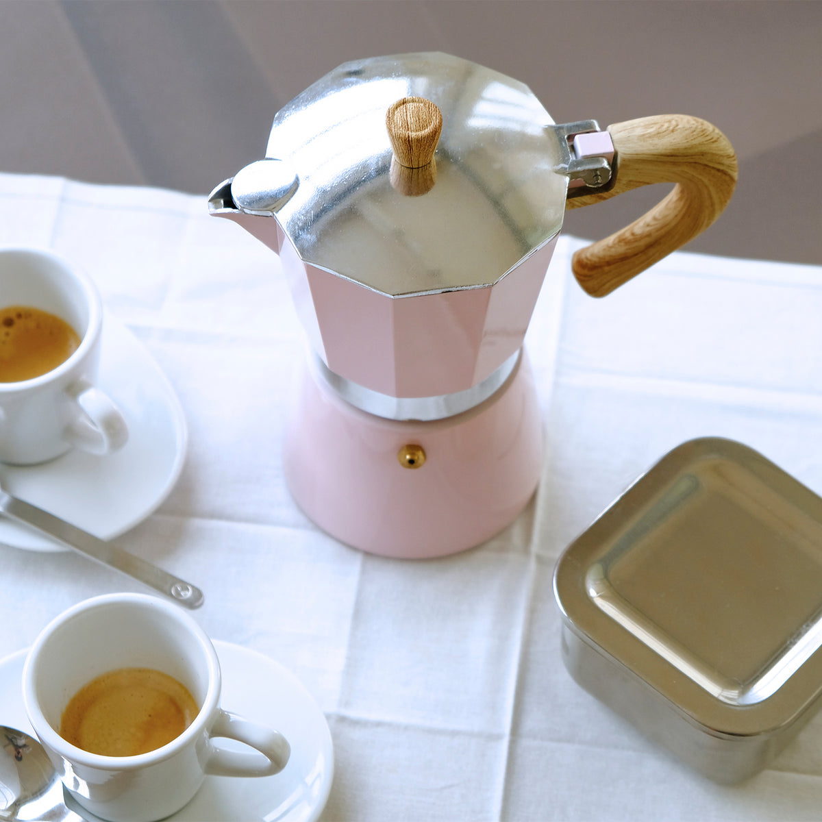 Pink GNALI & ZANI Venezia espresso maker with a classic stovetop design and metallic finish.