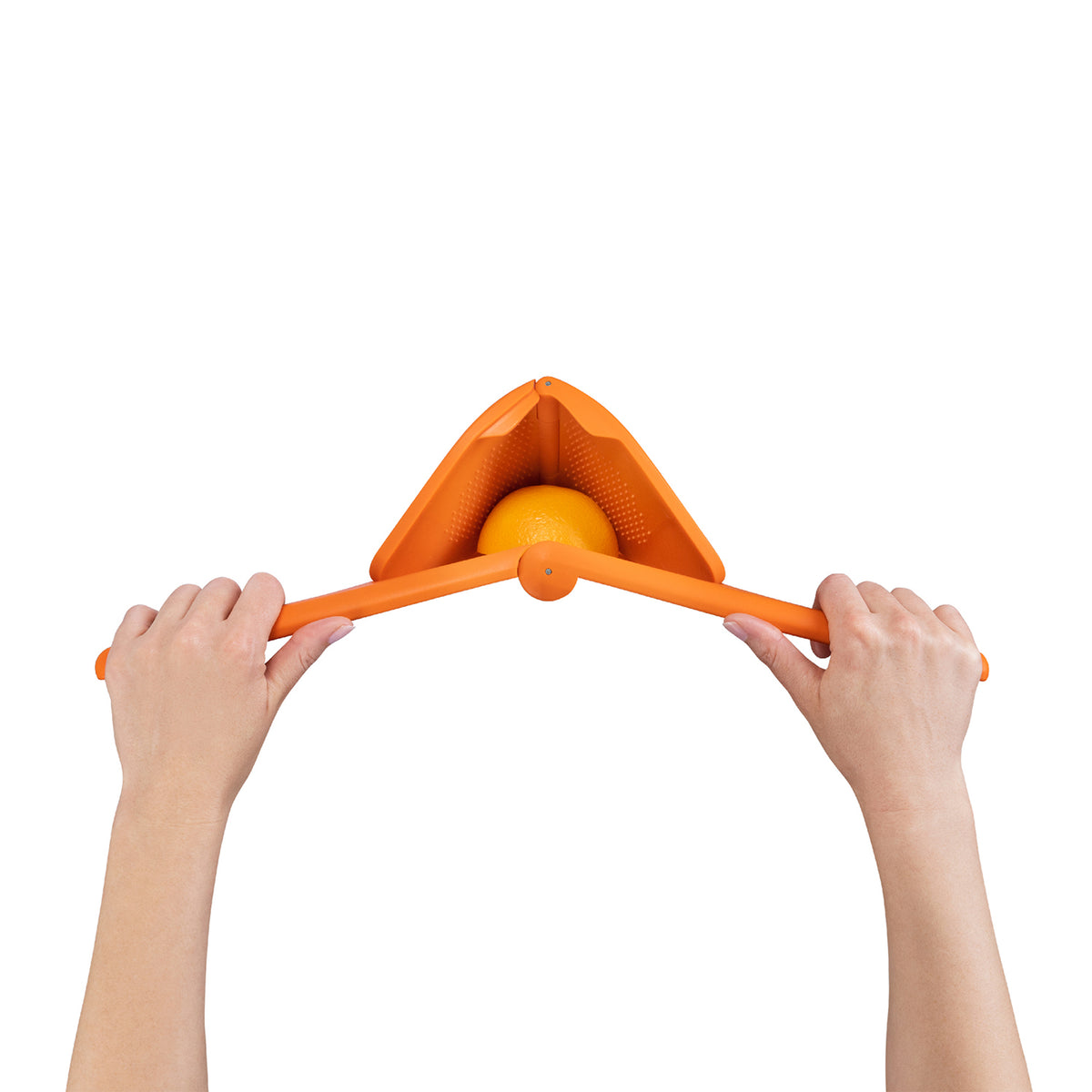 DREAMFARM orange juicer FLUICER with ergonomic handle and sturdy construction, ideal for fresh citrus juice extraction.