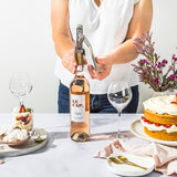 DREAMFARM stainless steel corkscrew with 17.5 cm length, designed for opening wine bottles.