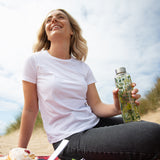 Glass green water bottle from Typhoon, 600 ml PURE | GREEN Trinkflasche with secure lid and clear glass design.