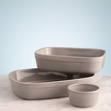 William Mason Mason Cash small rectangular 1.4L baking dish in two colors, ceramic cookware for oven and serving.