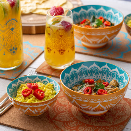 Typhoon Worlds Foods India Schale in three sizes, ceramic bowls with colorful traditional Indian patterns.